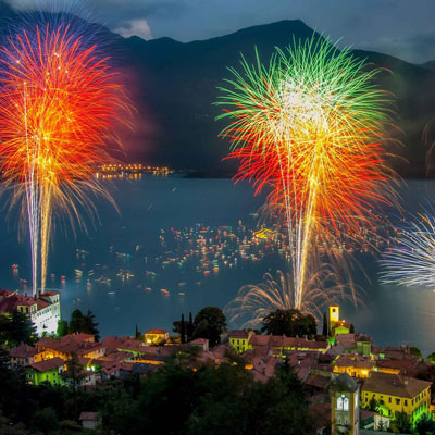  Fest von Ferragosto mit grossen See-Feuerwerk